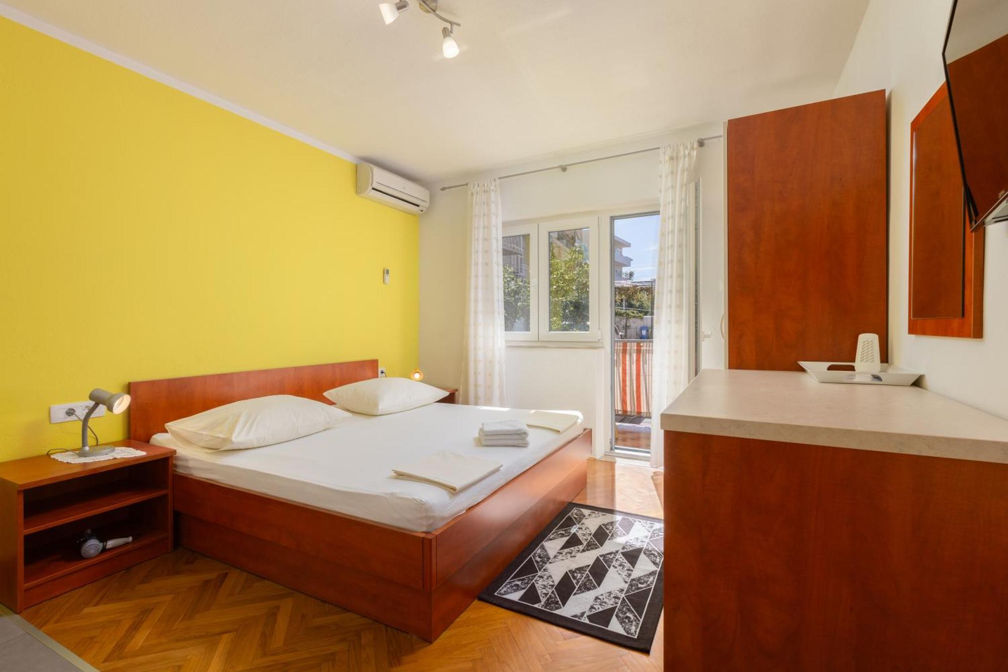Guest House Damir Makarska Exterior photo